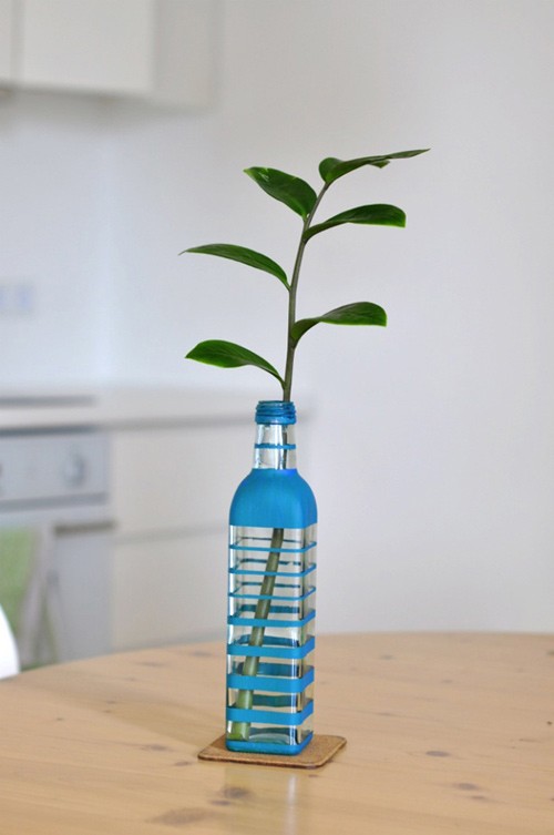 DIY Beautiful Vase from Glass Bottle 6