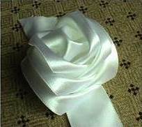 DIY Satin Ribbon Rose without Needle and Thread 7