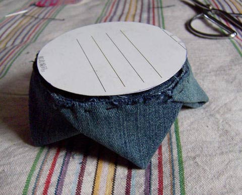 DIY Lotus Flower Teapot Coaster from Old Jeans 13