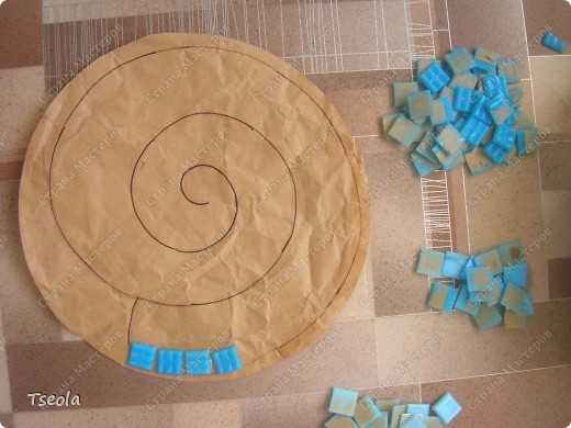 DIY Mosaic Tile Garden Stepping Stones 3