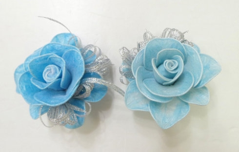 DIY Pretty Roses from Plastic Bags 10