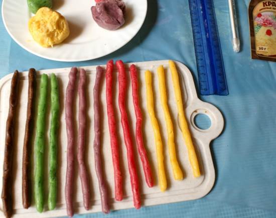 DIY Adorable Colored Pencil Cookies 2