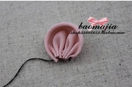 DIY Beautiful Fabric Flower Hair Clip 3