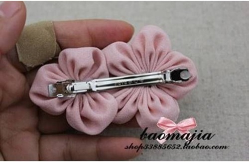 DIY Beautiful Fabric Flower Hair Clip 8